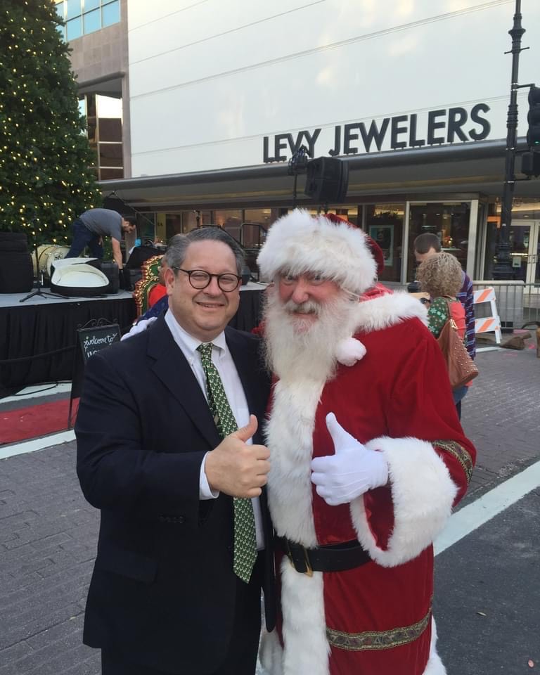 Lowell Kronowitz Levy Jewelers President with Santa