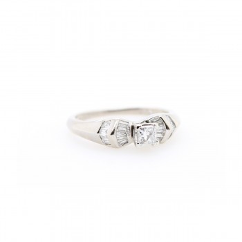 Vintage Platnium ring