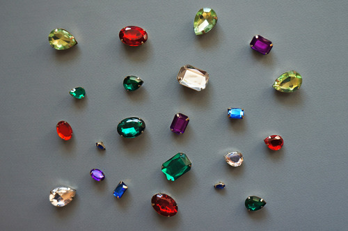 What is My Birthstone? A Complete Guide To Your Gemstone!