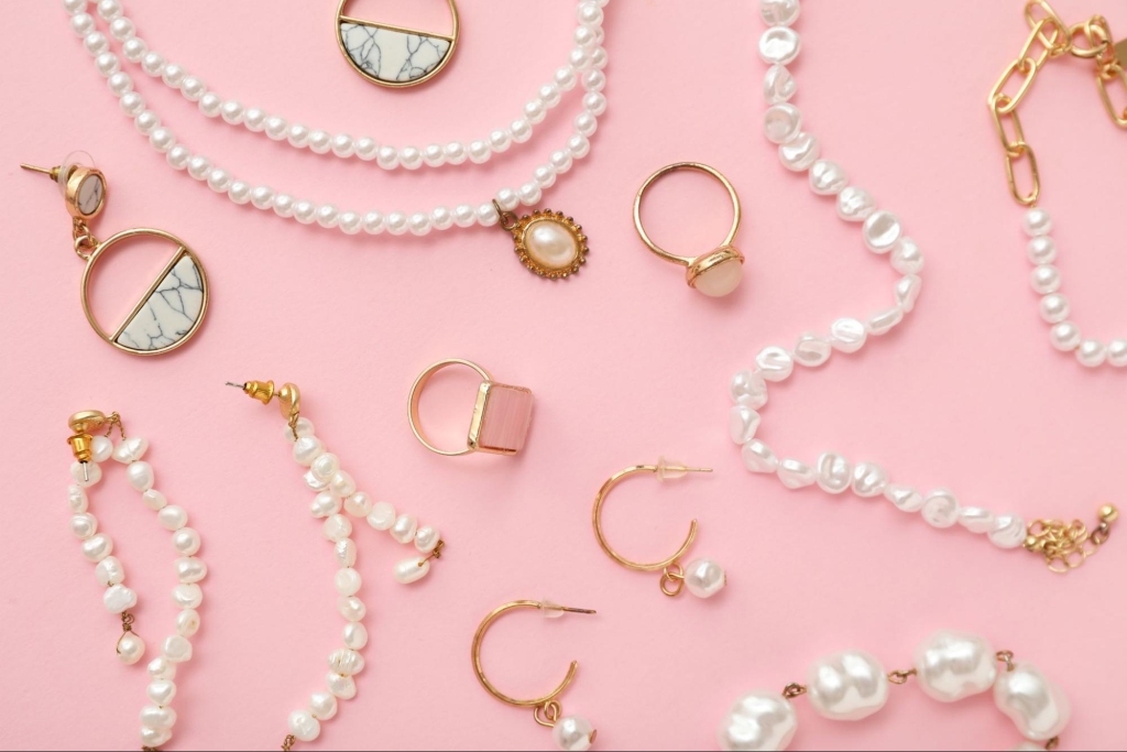 Pearls: The Perfect Jewelry for Summer 2025