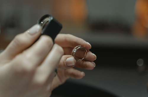 7 Mistakes That Slowly Damage Your Favorite Jewelry