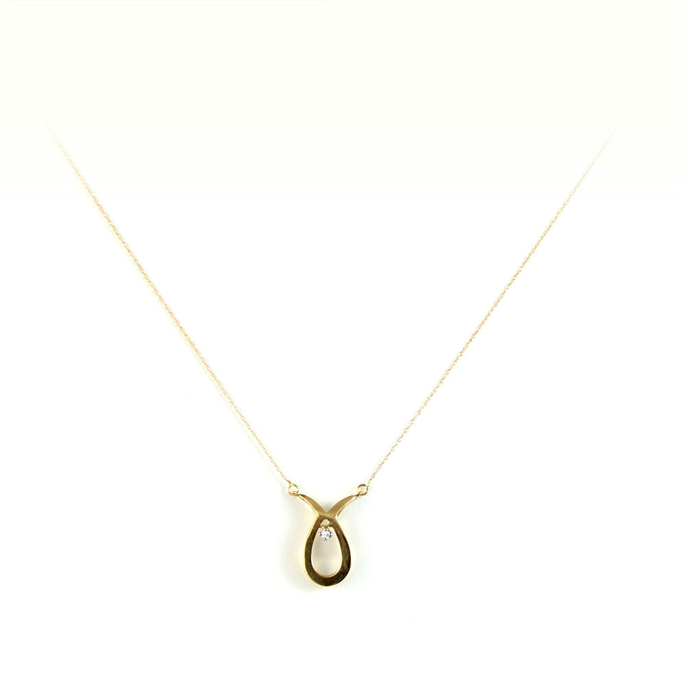 Estate 14 Karat Yellow Gold Diamond Fish Pendant Suspended On An 18" Attached Oval Link Chain With A Spring Ring Clasp