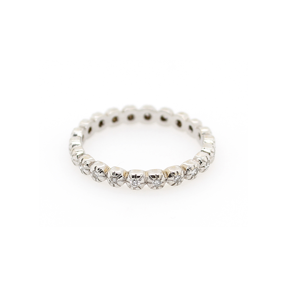 Estate 18 Karat White Gold 2.75mm Hidalgo Band With Round Diamonds Set In Illusion Prong Setting All The Way Around