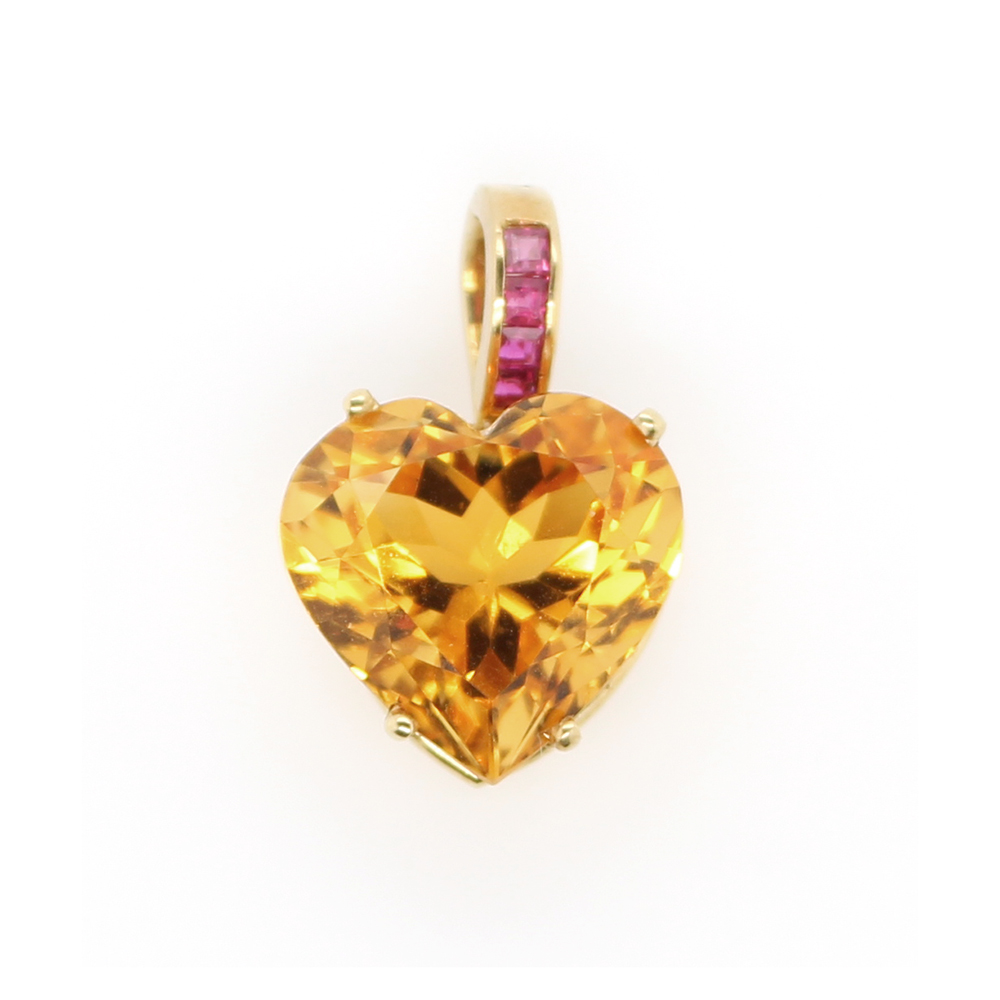 Estate 18 Karat Yellow Gold Citrine Heart Pendant