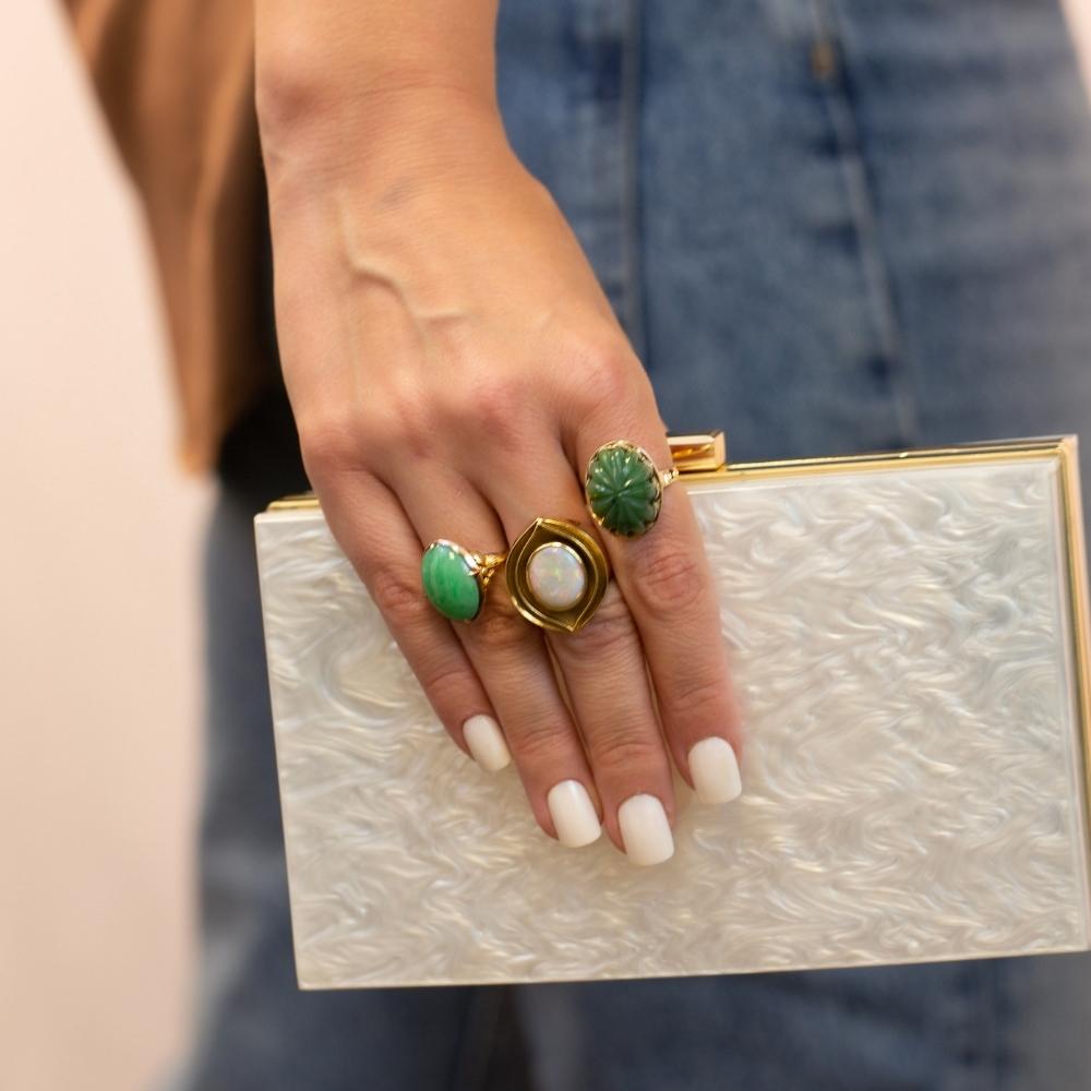 Estate 18 Karat Yellow Gold Jade Ring