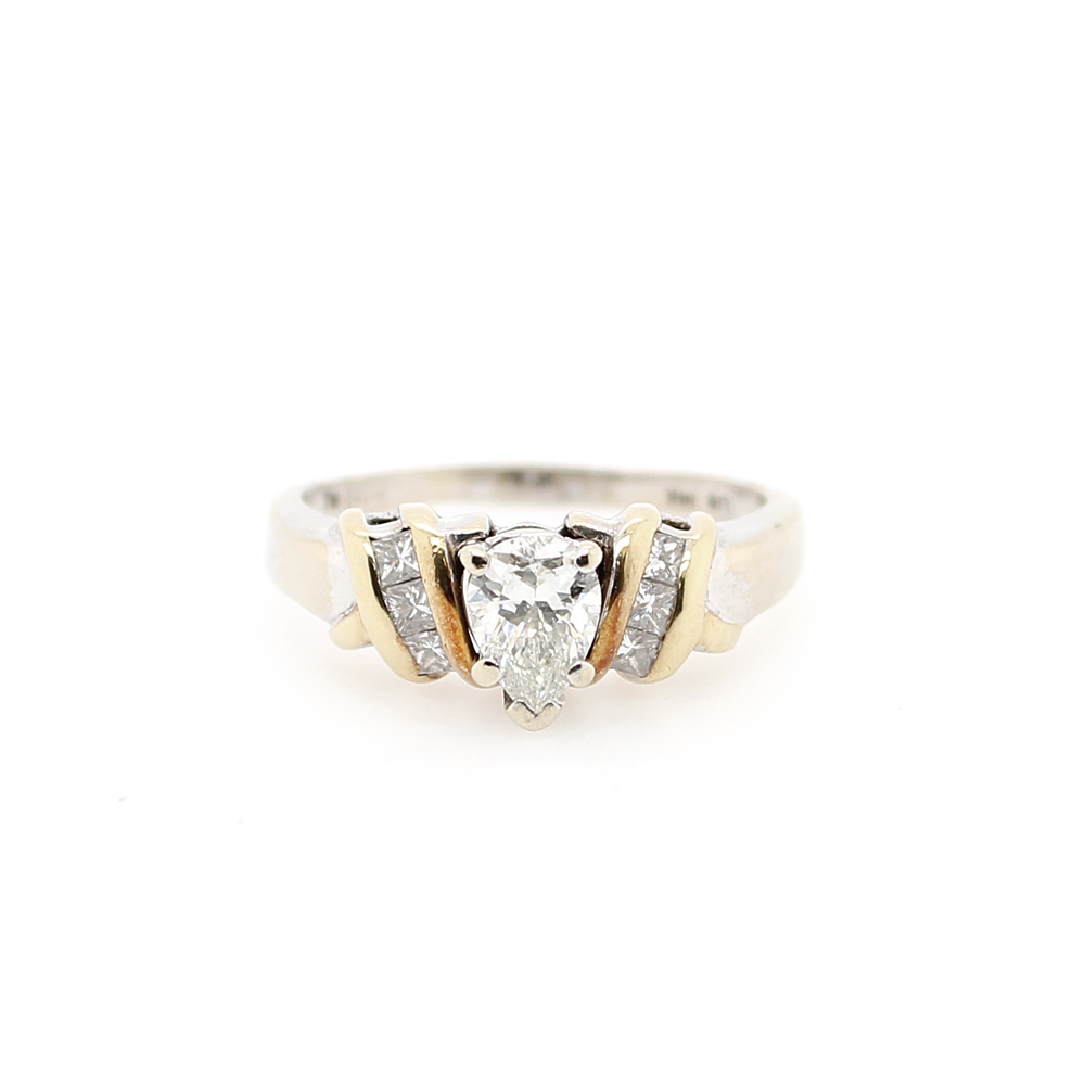Vintage 14 Karat White Gold Diamond Ring