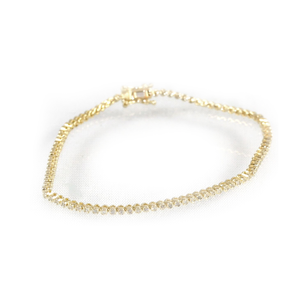 18 karat gold tennis bracelet