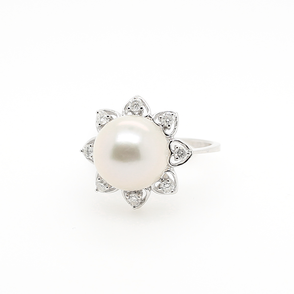 14 Karat White Gold Freshwater Pearl 