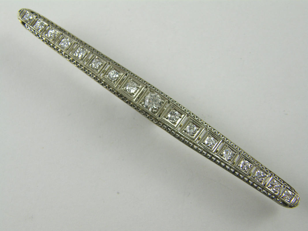 Estate 18 Karat White Gold Diamond Pin