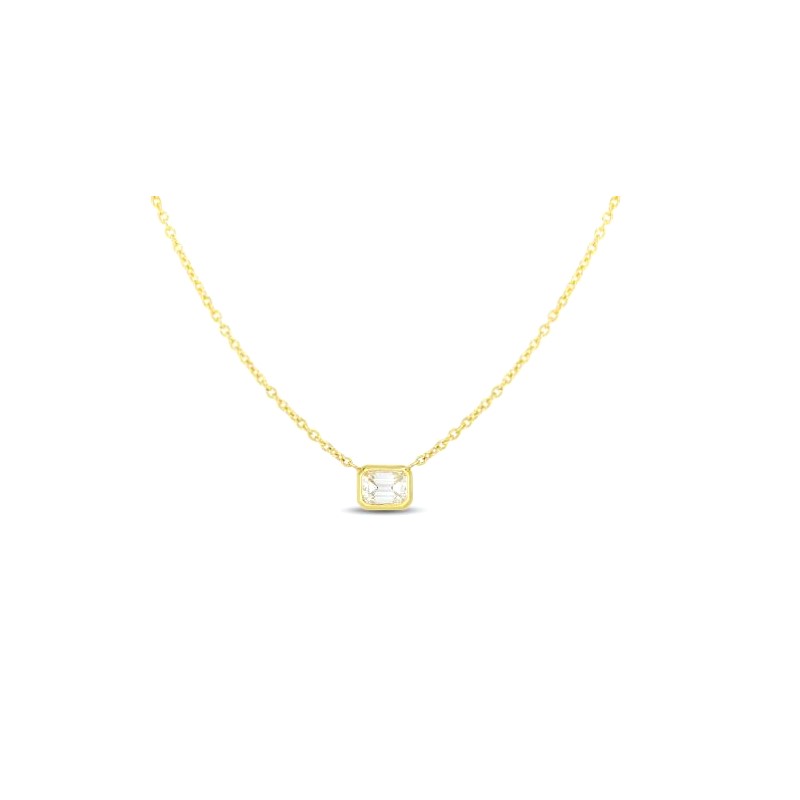 Roberto Coin 18 Karat Yellow Gold Diamond Station Necklace Having An Oval Link Chain Measuring 18 Inches Long Adjustable To 16 Inches